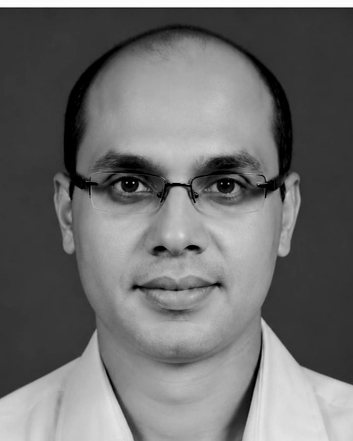 Portrait of Mr. Kartik Broker
