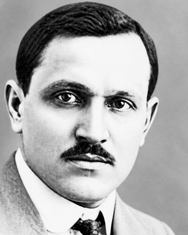 Archive portrait of Mr. Pranjivandas Harjivandas Nemidas in a light jacket, white collar and dark tie