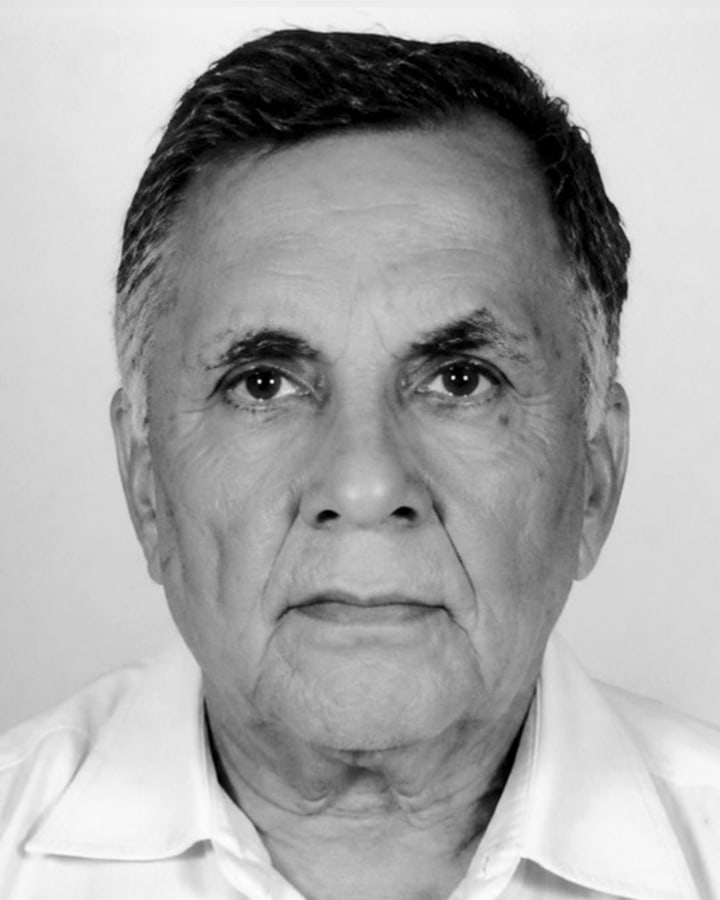 Portrait of Mr. Prasann Broker